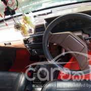 NISSAN D21 1989