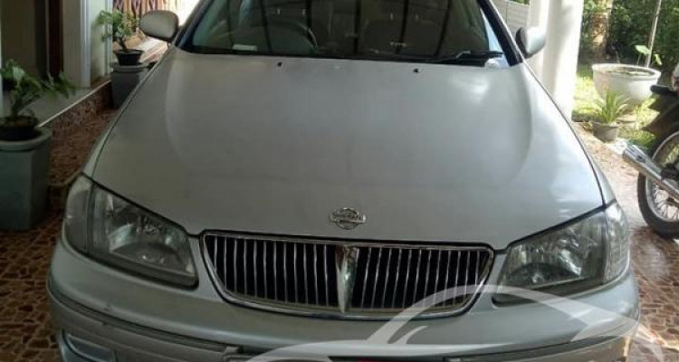 NISSAN SUNNY N16 2001