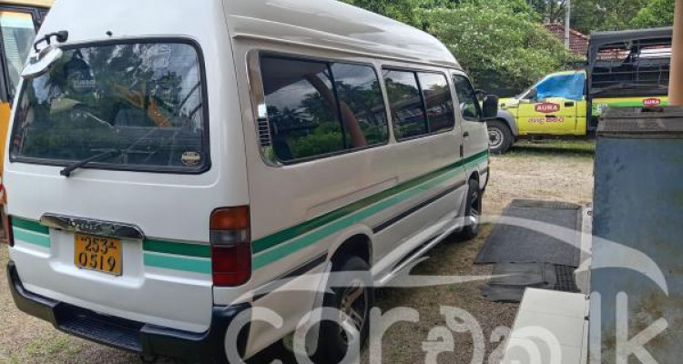 TOYOTA DOLPHIN 1993