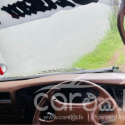 NISSAN CARAVAN 1991