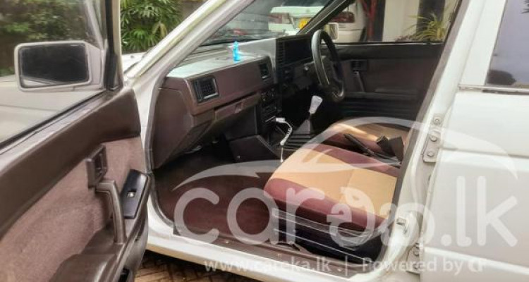 NISSAN SUNNY B12 1987