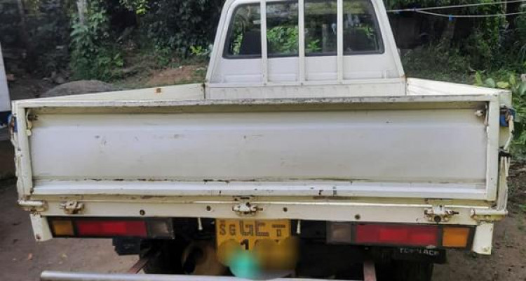 TOYOTA TOWNACE 1998