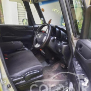 HONDA N-BOX 2016