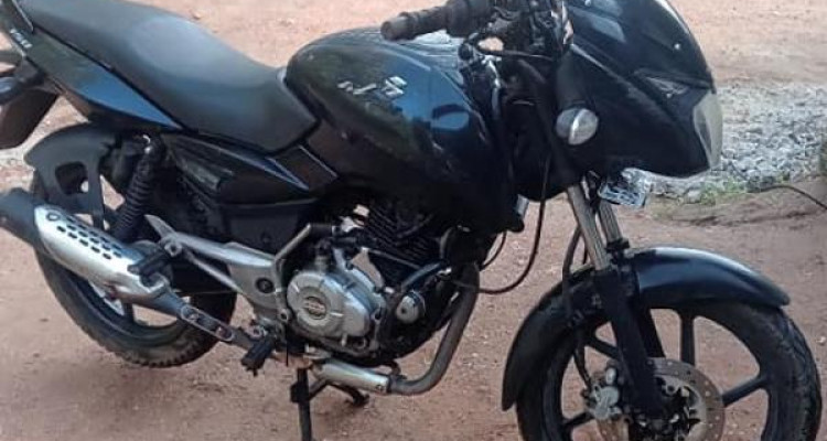 BAJAJ PULSAR 150 2014