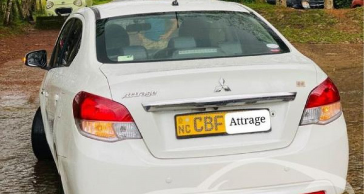MITSUBISHI ATTRAGE 2016
