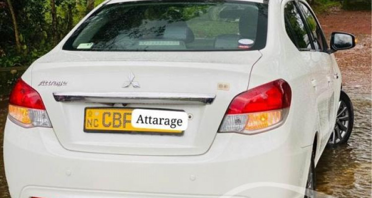 MITSUBISHI ATTRAGE 2016