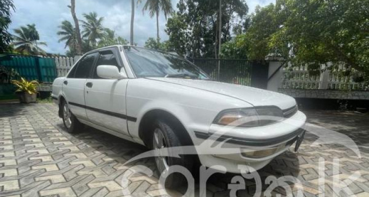 TOYOTA CARINA AT170 1988