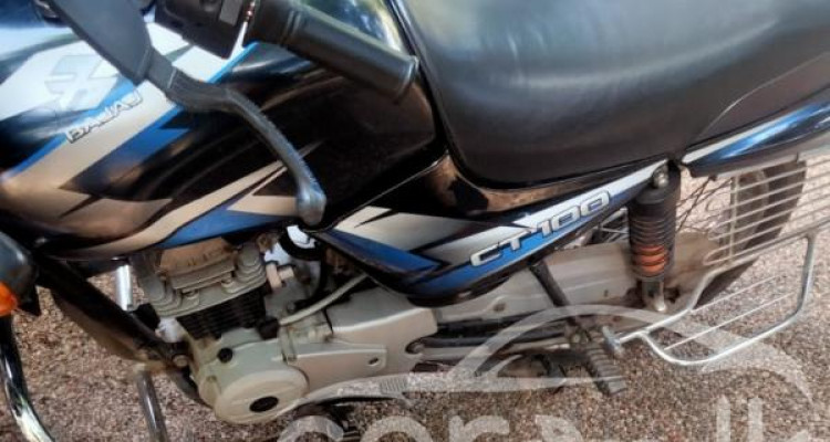 BAJAJ CT100 2019