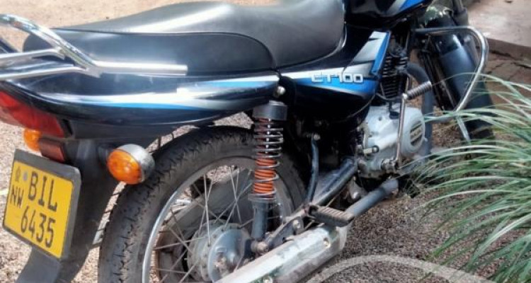 BAJAJ CT100 2019