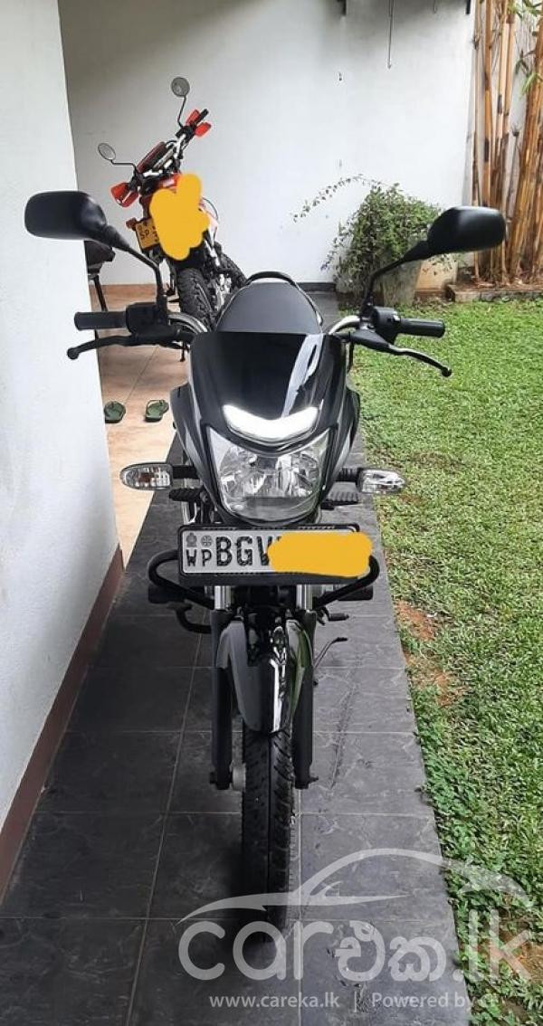 BAJAJ PLATINA 2018