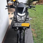 BAJAJ PLATINA 2018