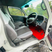 TOYOTA DOLPHIN LH113 1993