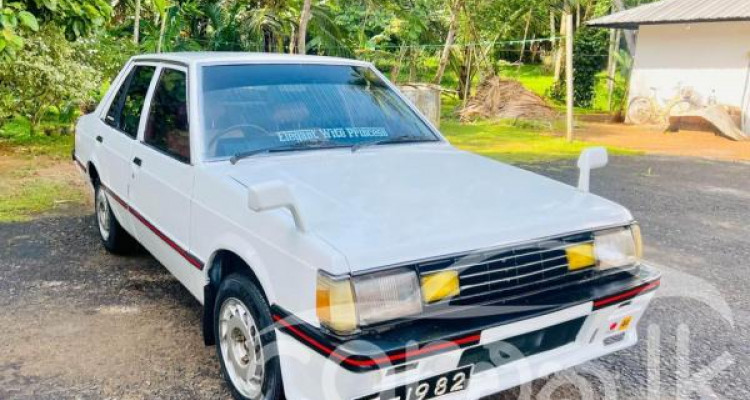 MITSUBISHI LANCER BOX 1983