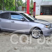 MAZDA AXELA 2003