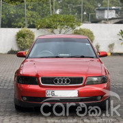 AUDI A4 2001