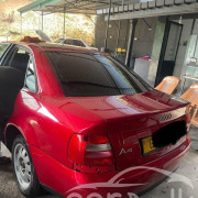 AUDI A4 2001