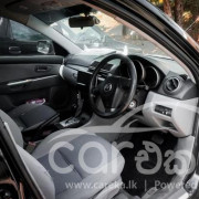 MAZDA AXELA 2003