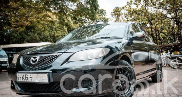 MAZDA AXELA 2003