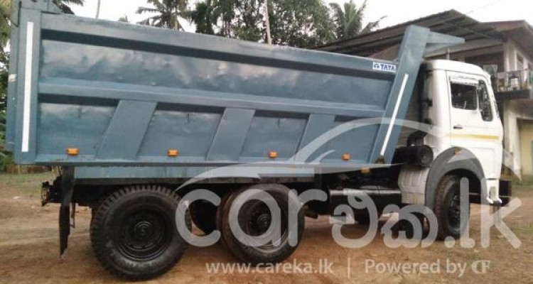 TATA TIPPER 2011