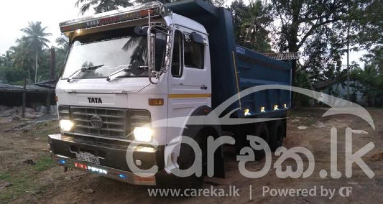 TATA TIPPER 2011