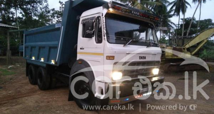 TATA TIPPER 2011