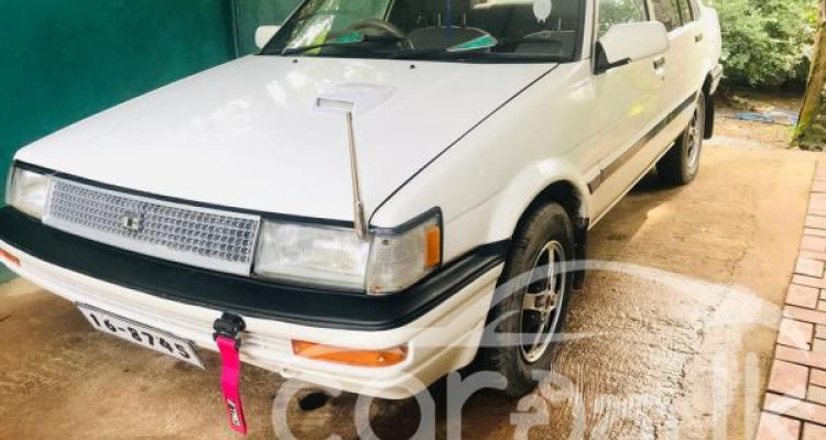 TOYOTA COROLLA 1986