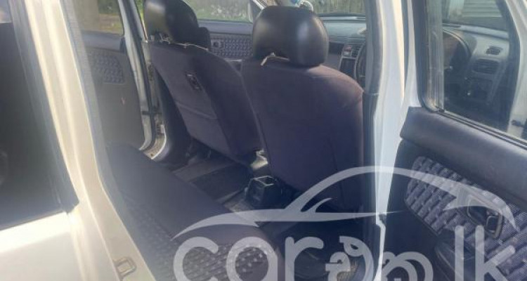 NISSAN CUBE 1999