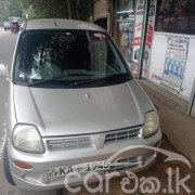MITSUBISHI MINICA 2001