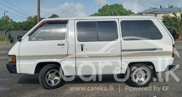 TOYOTA TOWNACE KR26 1983