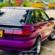 TOYOTA COROLLA 1990