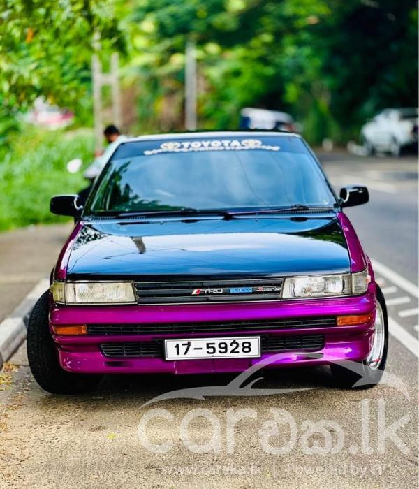 TOYOTA COROLLA 1990