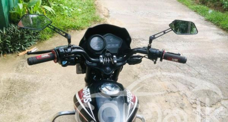 TVS METRO 2015