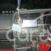 TOYOTA DOLPHIN 2001