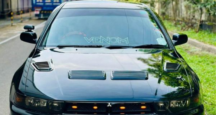 MITSUBISHI GALANT 2004