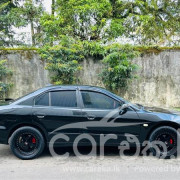 MITSUBISHI GALANT 2004