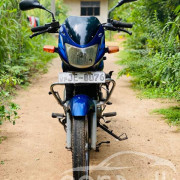 BAJAJ CALIBER 2004