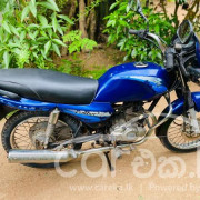 BAJAJ CALIBER 2004