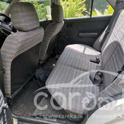MAZDA FAMILIA 1995
