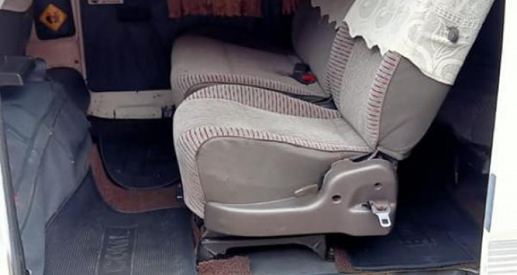 NISSAN CARAVAN 2000