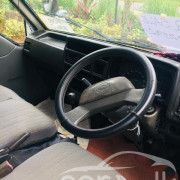 NISSAN VANETTE 1998