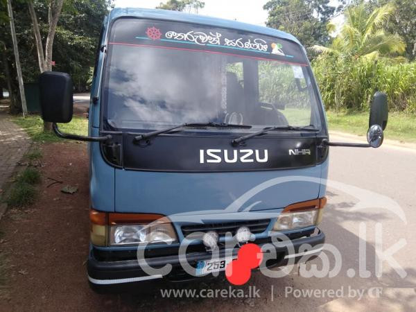 ISUZU NHR 1999