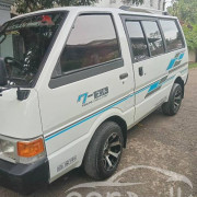NISSAN VANETTE 1989