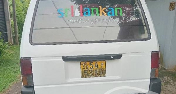 NISSAN VANETTE 1989