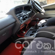 TOYOTA HIACE LH112 1995