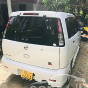 NISSAN CUBE 2000
