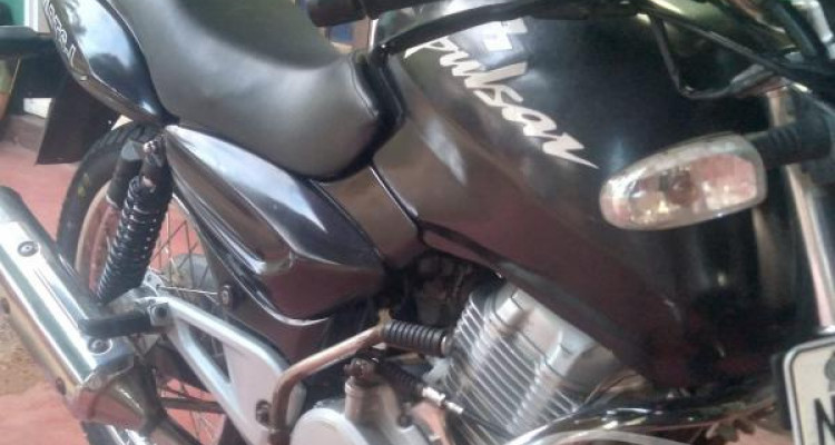 BAJAJ PULSAR 150 2003