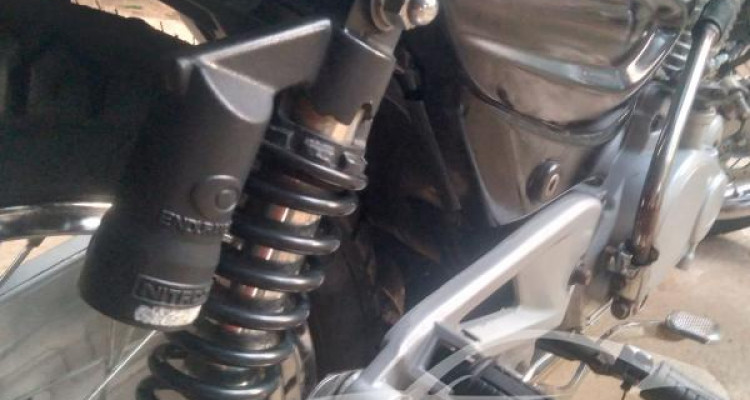 BAJAJ PULSAR 150 2003