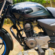 BAJAJ PLATINA 2016