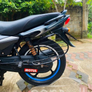 BAJAJ PLATINA 2016