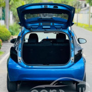 TOYOTA AQUA 2012